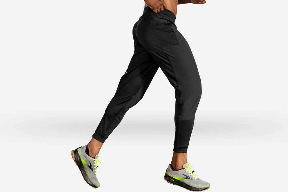 Brooks Switch Hybrid Pants - Men's - Image 5