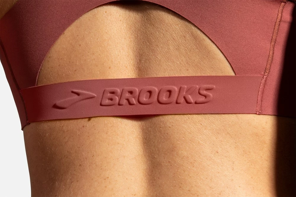 Brooks Dare V Neck Bra - Image 7